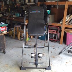 Gravity table
