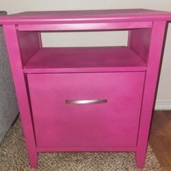 PINK NIGHTSTAND WITH DRAWER 