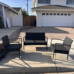 Outdoor Patio Set - FREE