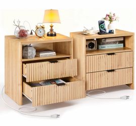 Nightstands Set of 2, Modern Night Stands with Charging Station, 2 Drawers with Fluted Wood Front, End Side Tables for Bedroom & Living Room, Solid Wo