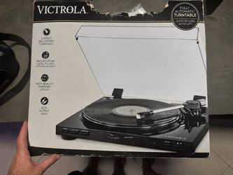 Victrola record player