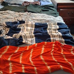 Woman's Small  Everything For 5dollars 