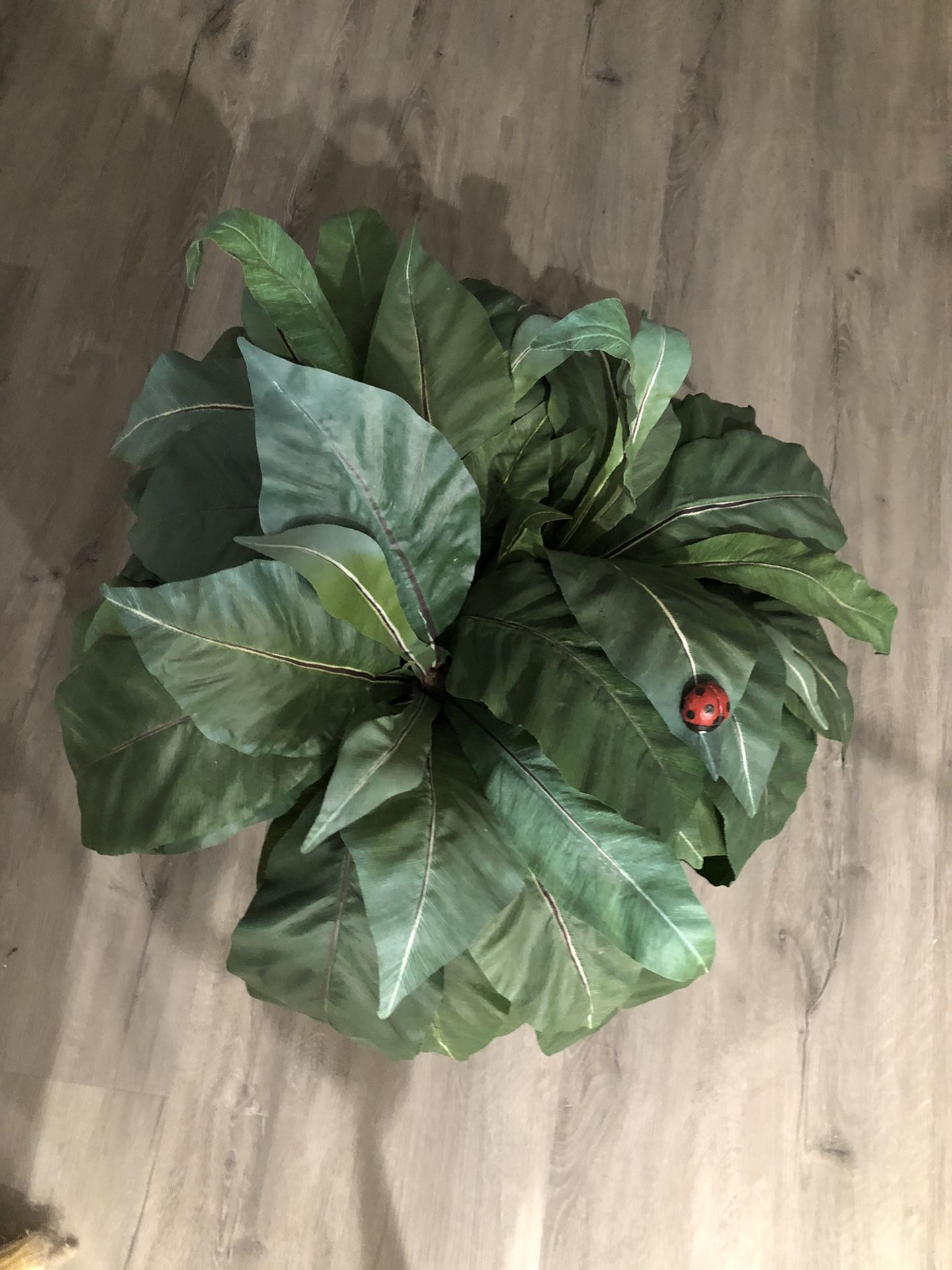 Artificial fake plant - 2F 24” , 2.10’, 3F , 4 F MAKER OFFER