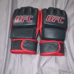 MMA Gloves (UFC)