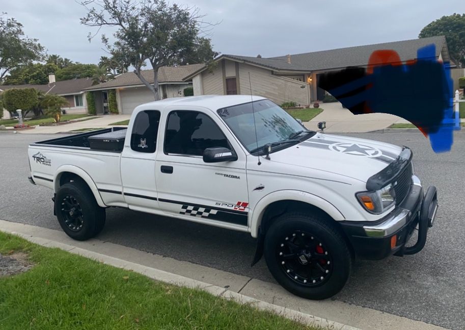 2000 Toyota Tacoma