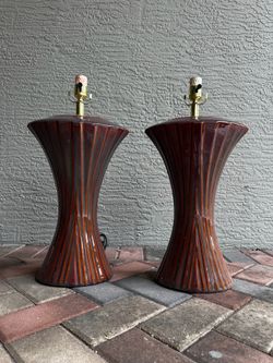 Lamp pair