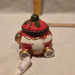 " Cinderella" Porcelain Hinged Trinket Box 
