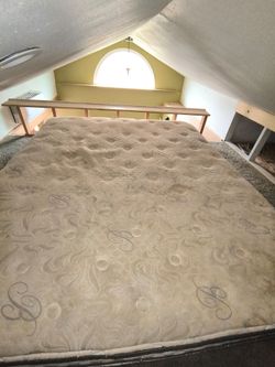 Free king mattress