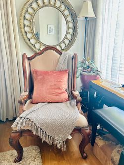 Accent chair $70 only