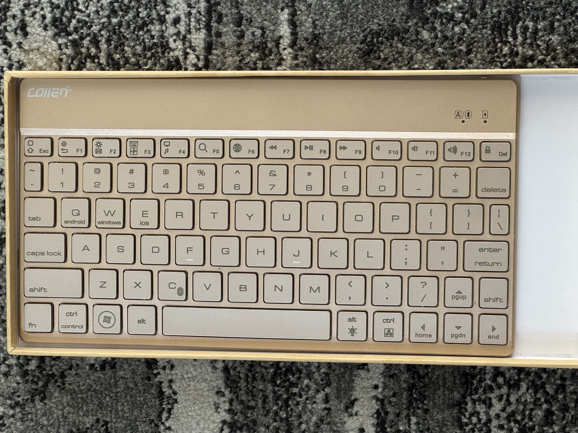 Collen Gold Wireless Bluetooth Keyboard – Never Used