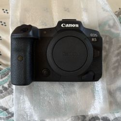 Canon EOS R5 