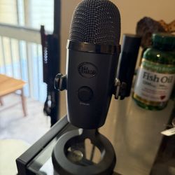 Blue Yeti USB Microphone