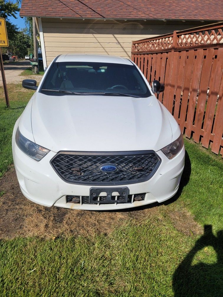 2015 Ford Taurus