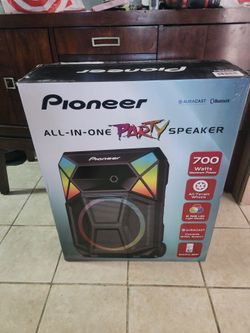 Pioneer Party Speakers