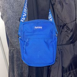 Blue Supreme SS18 Shoulder Bag 