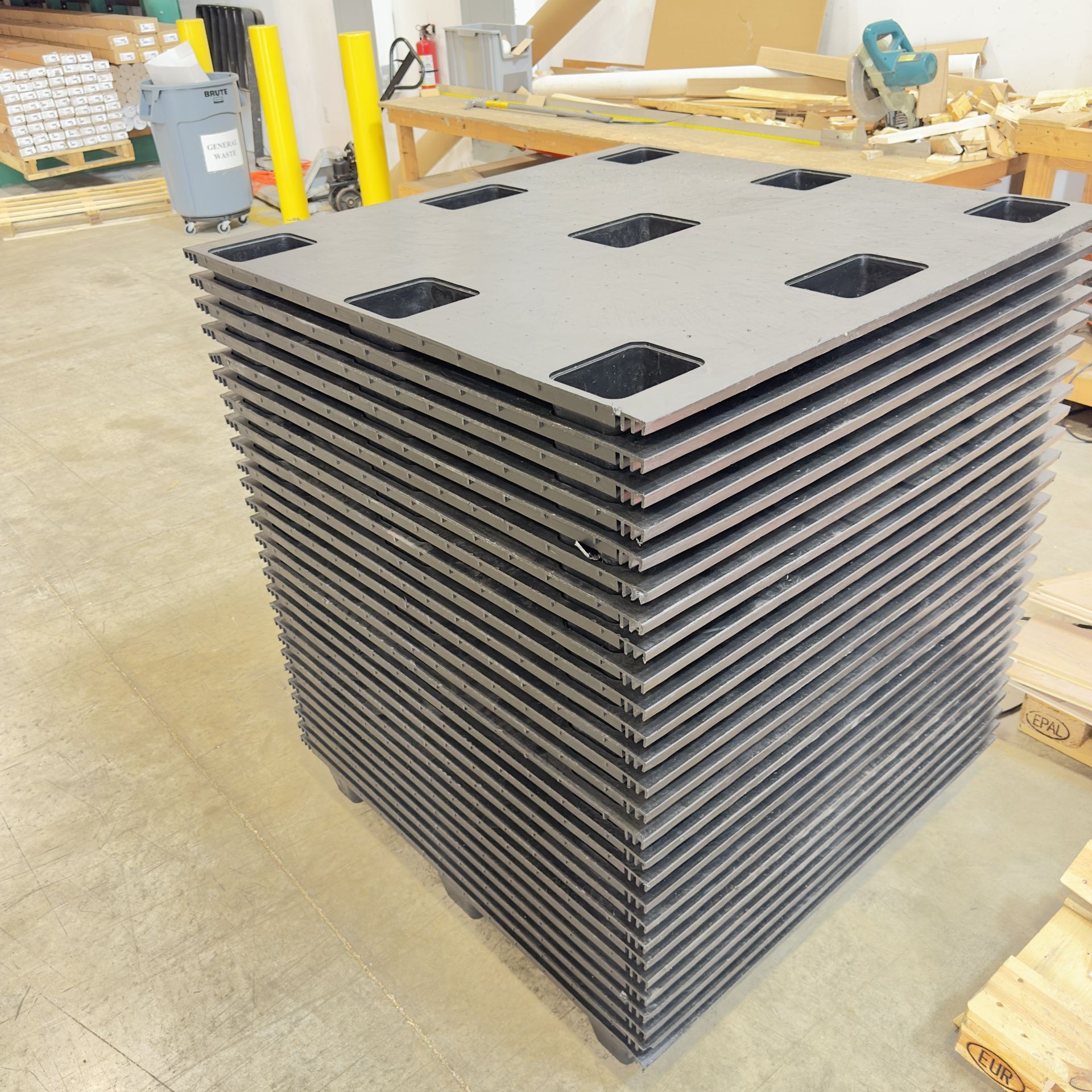 Shipping Skid for Sale in Westview, FL - OfferUp