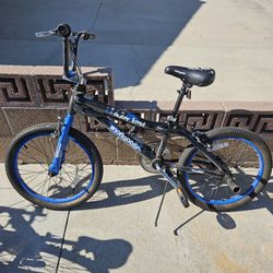 Mongoose  Dirt Bike