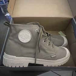 Palladium Unisex  Pampa SP20 Hi Canvas Boots