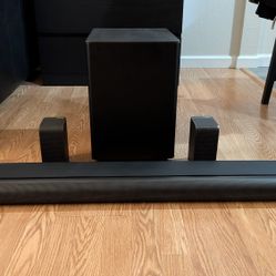 VIZIO - 5.1.4-Channel Elevate Soundbar with Wireless Subwoofer and Rotating Speakers for Dolby Atmos/DTS:X - Charcoal Gray