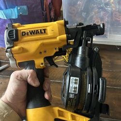 Brand New Dewalt Roofing Gun