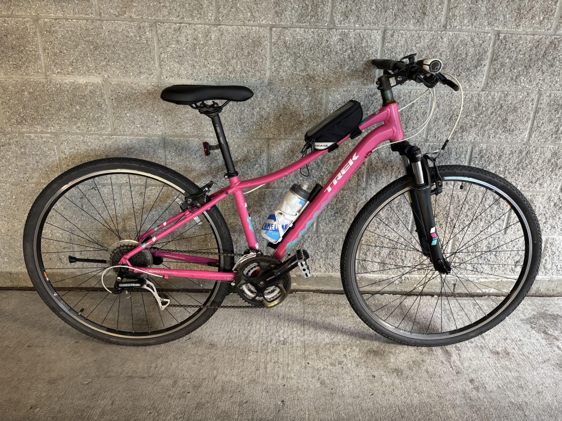 Cute Trek hybrid bike!♥️