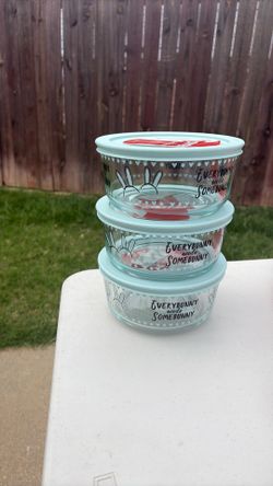 Pyrex container