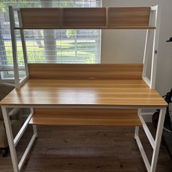 Computer Desk With Hutch