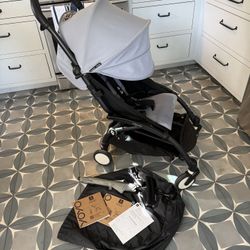 Stokke YOYO Stroller W/Newborn Setup W/Umbrella 