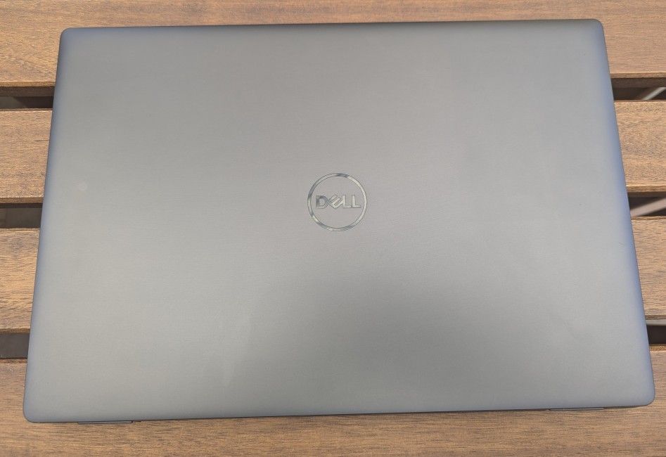 Dell Latitude 14 Inches laptop Intel i7 16 GB RAM 512 GB SSD 2022 Model