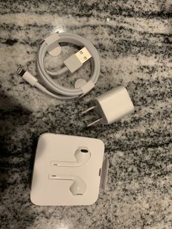 Original Apple iPhone EarPods Wired Headset and Charger