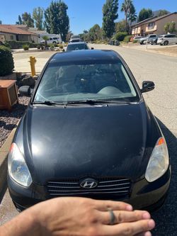 2010 Hyundai accent