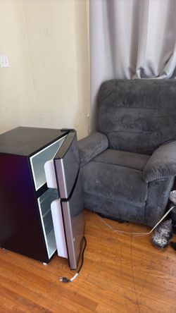 Move out sale mini fridge and couch
