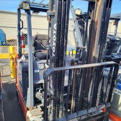 ELECTRIC FORKLIFT WAREHOUSE SHOP FORKLIFT BATTERY 5,000 # POUNDS 5K ELECTRIC FORKLIFT | TOYOTA 8FBCU25