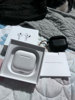 Airpods 4th gen Free black case