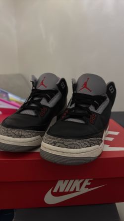 6.5 youth Jordans
