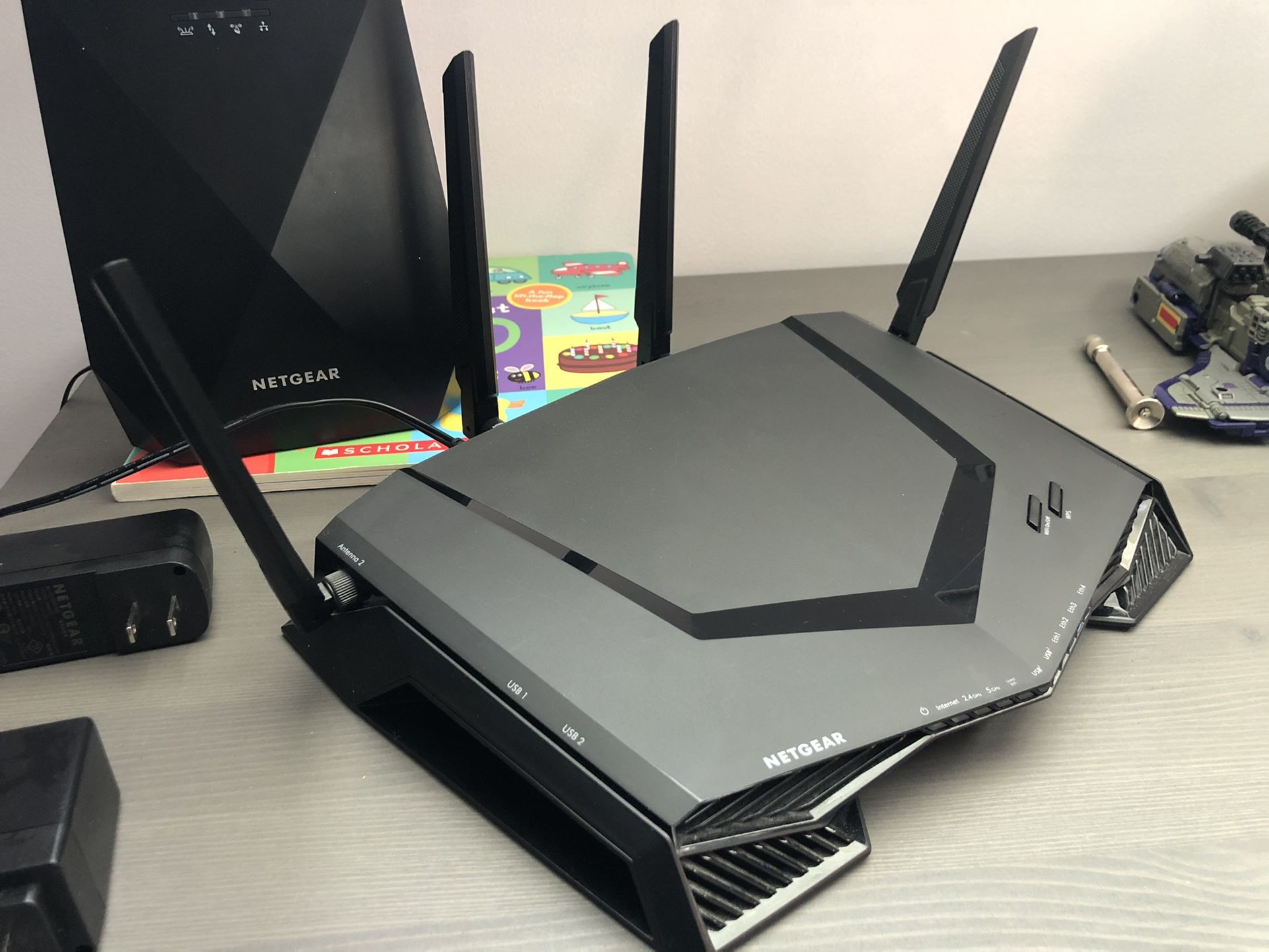 NETGEAR Nighthawk Pro Gaming XRM570 WiFi Router and Mesh WiFi System