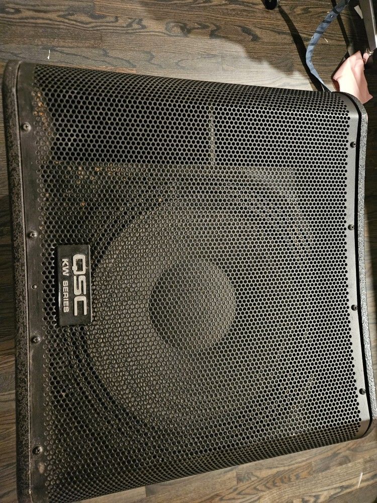 QSC Subwoofer kw181