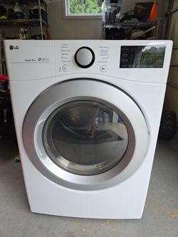 LG Ultra Large Capacity 7.4 cu.ft. Sensor Dry Dryer Great Condition