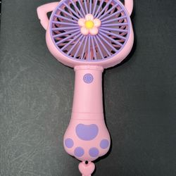 cute lash fan 