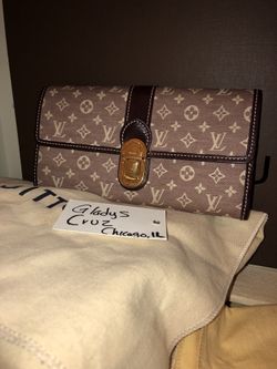 Louis Vuitton for Sale in Chicago, IL - OfferUp