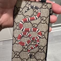 Gucci Snake Card Case – Gently Used 