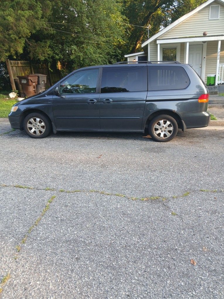 2004 Honda Odyssey