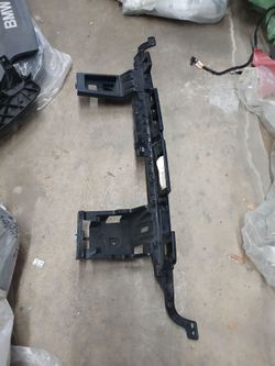 New 21-26 Jeep G Cherokee Rear Bumper Center Support