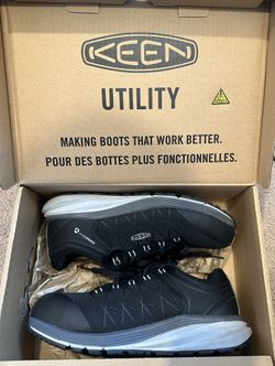 Keen Vista Energy ESD Safety Shoe 9.5 Wide