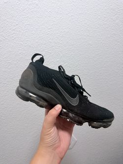 Nike black vapormax