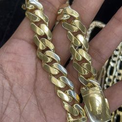 10kt Gold Monnaco Bracelet 0980