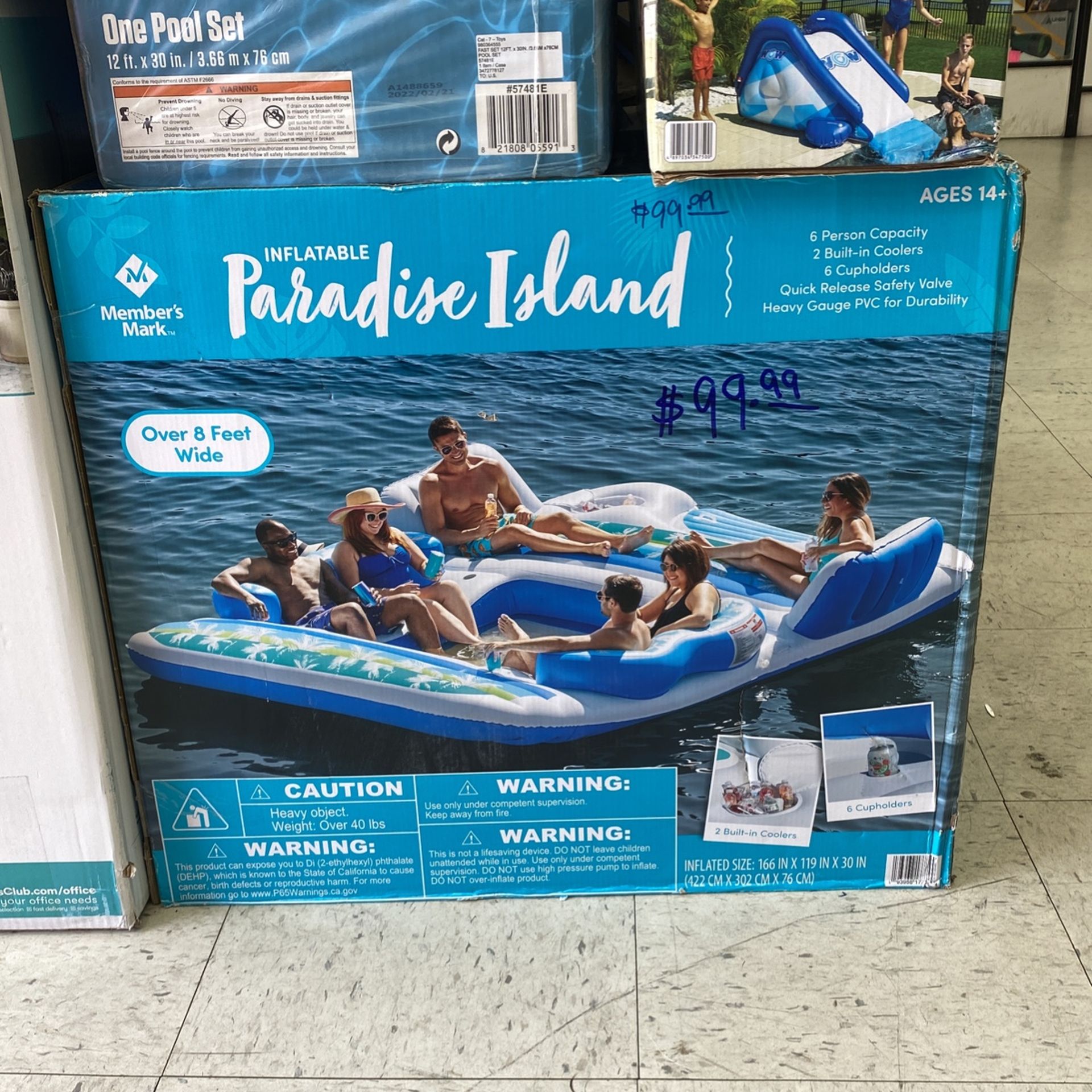 Inflatable Paradise Island Members Mark
