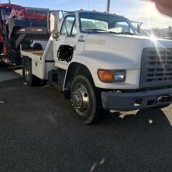 F800 Ford Cummins 5.9