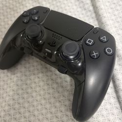 SLIGHTLY USED PS5 slim disc edition with ps5 edge controller