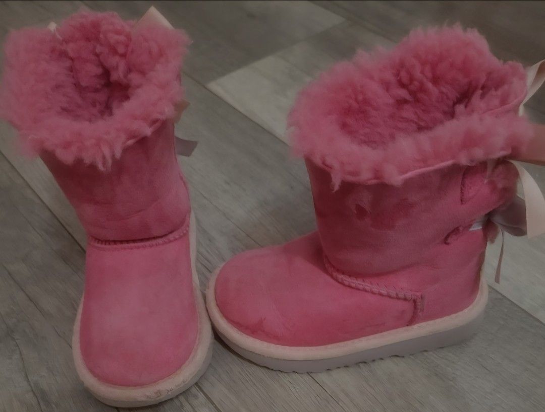 Pink Ugg Baby/Toddler Boots